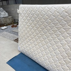 引き取り者の方決まりました。ダブルベットマットレスの画像