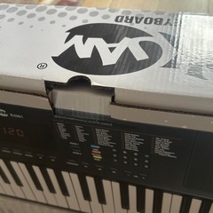 電子ピアノの画像