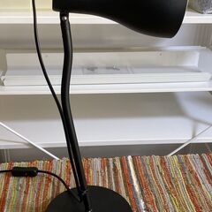 M733 IKEA FINNSTARR ワークランプ デスクライト ブラック LED コード式の画像