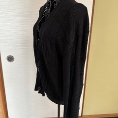 ピンクハウス　黒カーディガンの画像