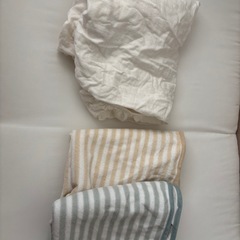 交渉中　ココネルエアー　Aprica ベビーベット　 マットレス、シーツ付きの画像