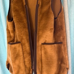 極美品【定価27,500円】Barbour バブアー 純正 ファーライナー ベスト 34 ブラウン 取り外し可 一度着用の画像