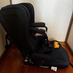 エールべべ　パパットグランス　ジュニアシートの画像