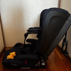 エールべべ　パパットグランス　ジュニアシートの画像