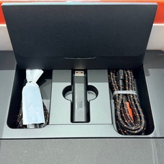 【美品】JBL Quantum 600 ゲーミングヘッドセットの画像