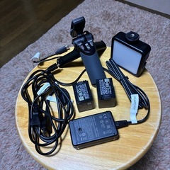 ビデオカメラ　4K  SONYの画像