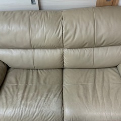 三人掛け　レザーソファ　　本革　ベージュの画像