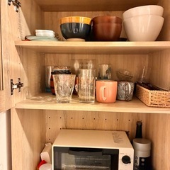食器棚の画像