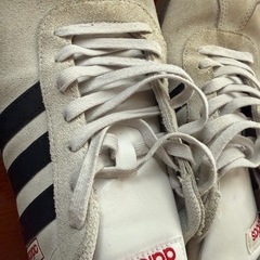 adidas 28.5cmの画像