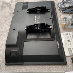 32V型テレビ＋壁美人（壁付け金具）セットの画像