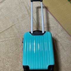 キティ柄旅行カバン(1泊2日)の画像