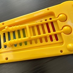 アンパンマン鉄琴、ほぼ新品スタイ2枚、わんわんうーたんシャンプーハット2つの画像