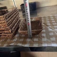 カゴの画像