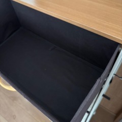 リビングチェストの画像