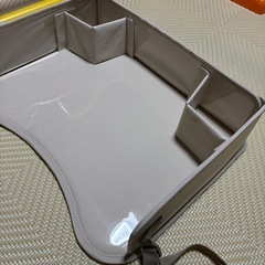 チャイルドシートテーブルの画像