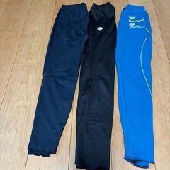 有名メーカー冬用レギンス３本セットの画像