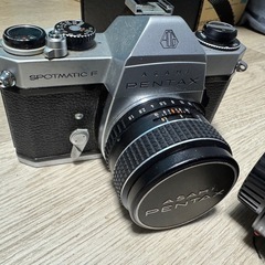フィルムカメラ　Canon キヤノン AE-1 Pentax spotmaticの画像