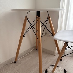 テーブル　イス　セットの画像