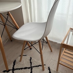 テーブル　イス　セットの画像