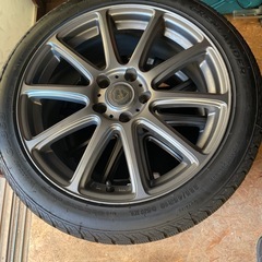 18インチ　スタッドレスタイヤ🛞バリ山の画像
