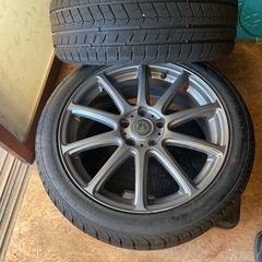 18インチ　スタッドレスタイヤ🛞バリ山の画像