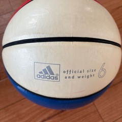adidas バスケットボール　converseボールバックの画像