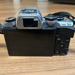 OLYMPUS OM-D E-M10 他レンズ3本付きの画像