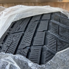 スタッドレス225/65R17の画像