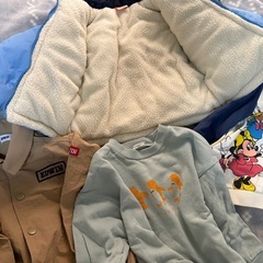 男の子　子供服　ベビー服　長袖　保育園　オムツ　粉ミルク　サイズ100 ダウンジャケット　エドウィン　ディズニー　ブランド　トレーナーの画像