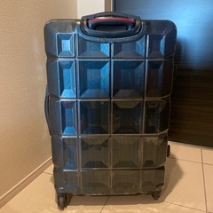 スーツケースの画像