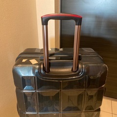 スーツケースの画像