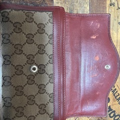 GUCCIの長財布の画像