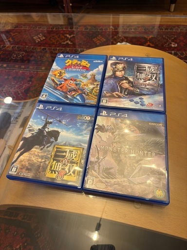 PS4 初期化•動作確認済み　ソフト4本付き