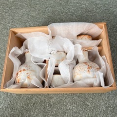 志野焼酒器セット(徳利2盃5)  峰山作　
未使用品　の画像