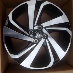 トヨタ ライズ   グレード:Z ガソリン車 純正ホイール17インチ　 4本セットの画像