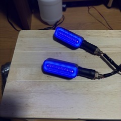 LEDウインカー　流れるタイプ　デイライト青の画像