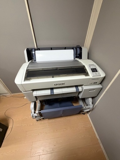 ?美品　エプソン大型プリンター　4色インク　　A1ポスター対応