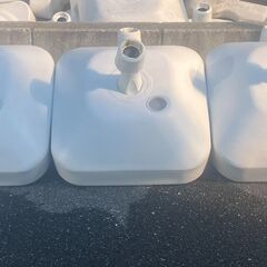 のぼり用 注水タンク（のぼり台・重り）50個まとめてあります／1個200円・10個1,000円の画像