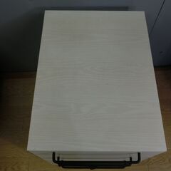 デスクワゴン キャスター付きの画像