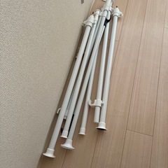 ポールハンガーラックの画像