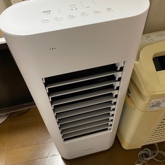 テレビ、冷風機、サーキュレーターの画像