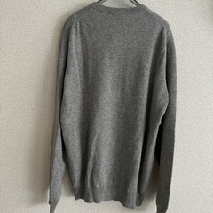 未着用　カシミヤ100%セーターの画像