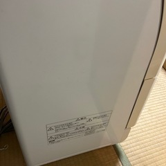 パナソニック 電気食器洗い乾燥機 NP-TR9-W ホワイト 2017年製の画像