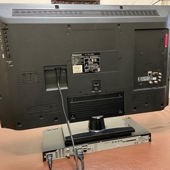 テレビとレコーダーのセットの画像