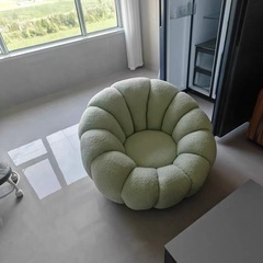 一人用ソファ　おしゃれソファ　かぼちゃ形ソファの画像