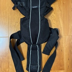 ベビービョルン　抱っこ紐　黒メッシュ　新生児からOK　　の画像