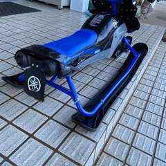 YAMAHA  スノーモービル型ソリの画像
