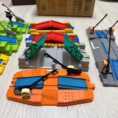 ☆格安☆プラレール 踏切 跳ね橋セット バラ売り可能 タカラトミーの画像