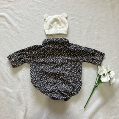 tete a tete 花柄ロンパース 70cmの画像