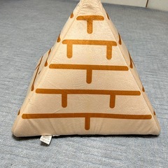 猫用ベッド　ピラミッド
の画像